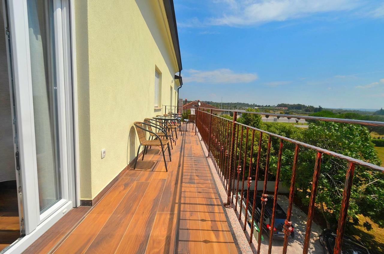 Stella Apartments Novigrad  Exterior photo