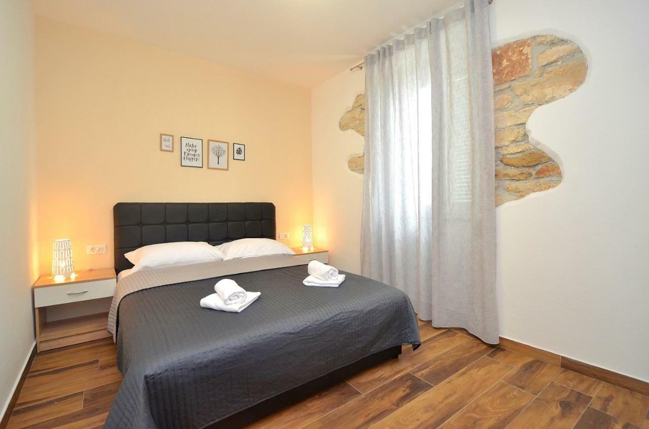 Stella Apartments Novigrad  Exterior photo