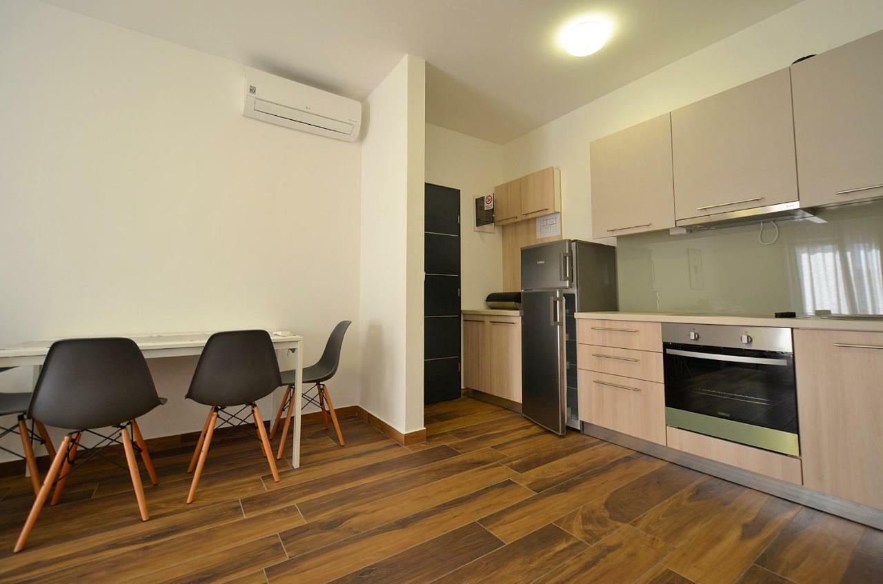 Stella Apartments Novigrad  Exterior photo